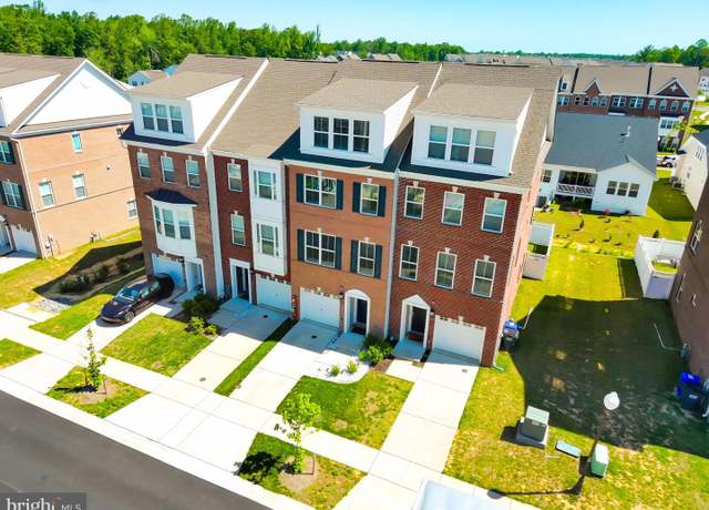 Property at 11631 Dorothy Sayers Pl, White Plains, MD 20695, 3 beds, 4 baths