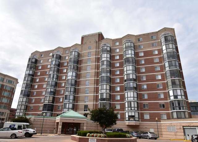 Property at 24 Courthouse Sq #711, Rockville, MD 20850, 1 bed, 1 bath