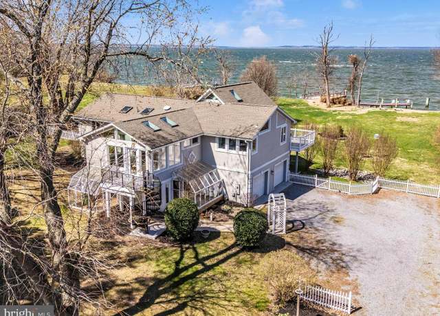 Property at 2705 Love Point Rd, Stevensville, MD 21666, 4 beds, 3 baths