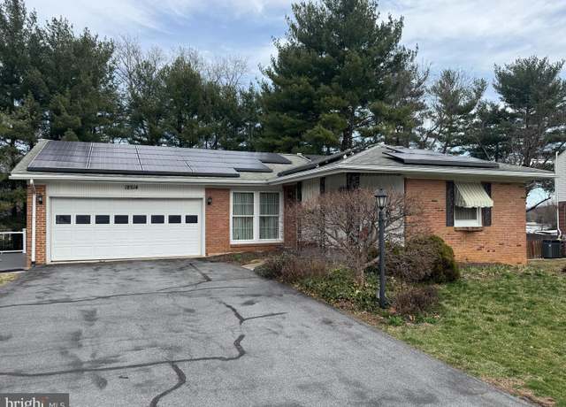 Property at 18514 Indian Cottage Rd, Hagerstown, MD 21742, 3 beds, 2 baths