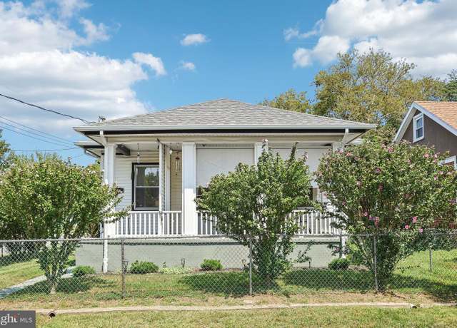 Property at 800 Washington Ave, Vineland, NJ 08360, 3 beds, 1 bath