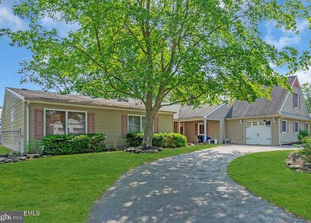 Property at 504 Devoe Ave, Forked River, NJ 08731, 3 beds, 2.5 baths