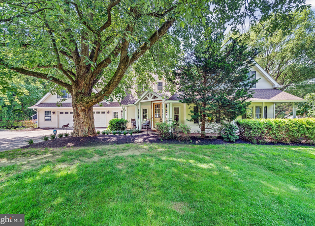 Property at 446 Chambers Rock Rd, Landenberg, PA 19350, 4 beds, 3.5 baths
