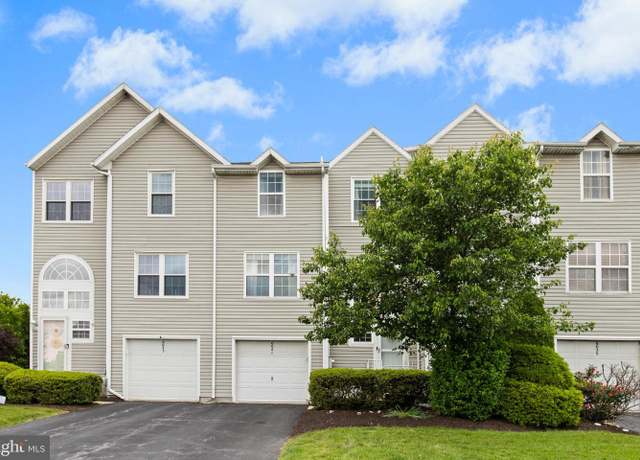 Property at 6641 Springford Ter, Harrisburg, PA 17111, 3 beds, 2.5 baths