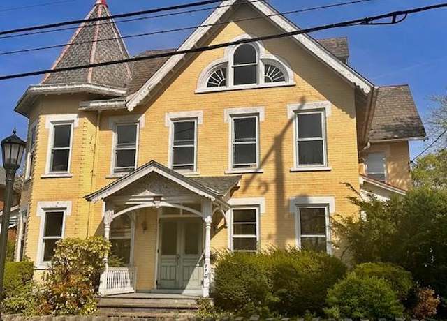 Property at 119 S Main St, Coopersburg, PA 18036, 4 beds, 2 baths