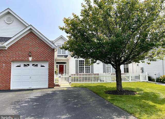 Property at 1511 Tarrington Way, Hatfield, PA 19440, 2 beds, 2 baths