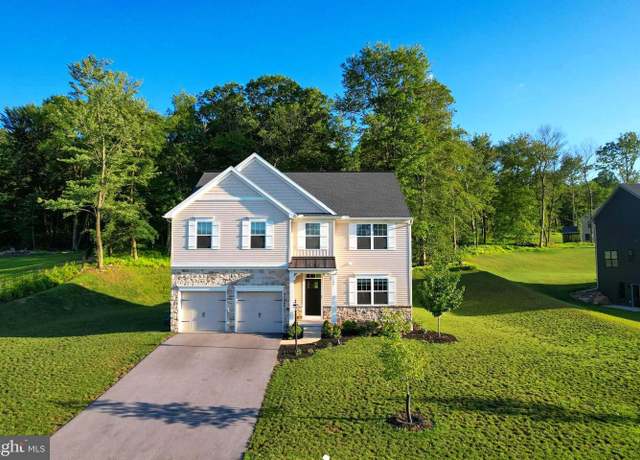 Property at 200 Rockville Blvd, Marysville, PA 17053, 4 beds, 2.5 baths