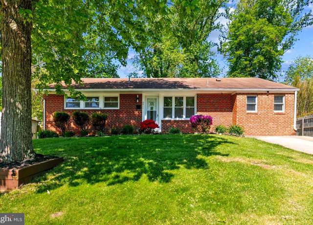 Property at 5511 Moultrie Rd, Springfield, VA 22151, 3 beds, 2.5 baths