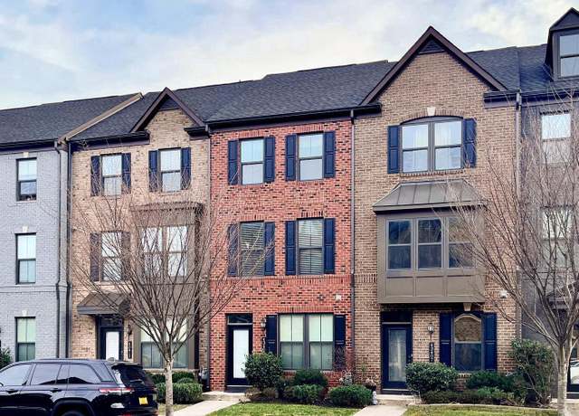 Property at 43409 Charitable St, Ashburn, VA 20148, 4 beds, 4.5 baths
