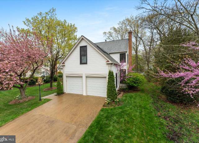 Property at 43943 Louisa Dr, Ashburn, VA 20147, 4 beds, 3.5 baths