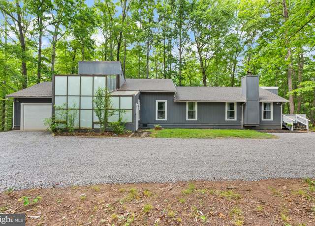 Property at 800 Mt Pleasant Dr, Locust Grove, VA 22508, 3 beds, 3 baths