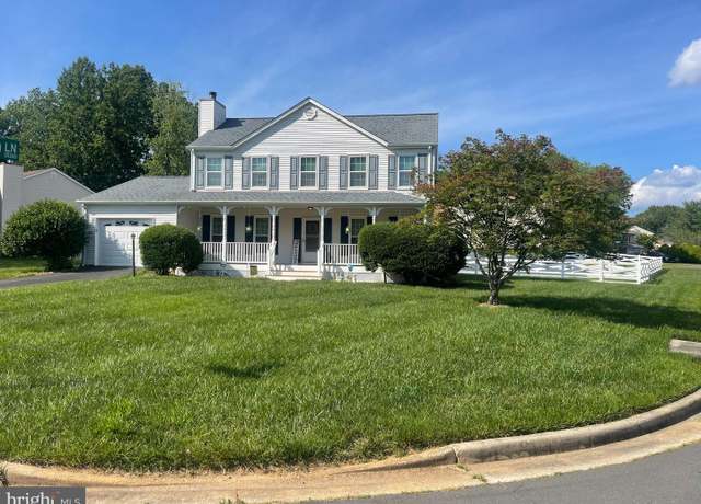 Property at 13551 Polar Ct, Woodbridge, VA 22193, 4 beds, 2.5 baths