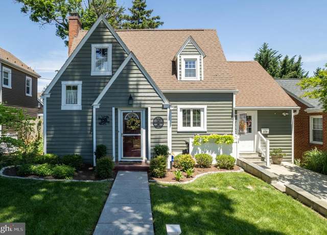 Property at 336 Miller St, Winchester, VA 22601, 3 beds, 2.5 baths