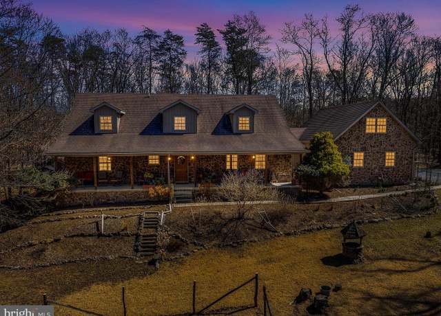Property at 61 Old Farm Ln, Berkeley Springs, WV 25411, 3 beds, 3.5 baths