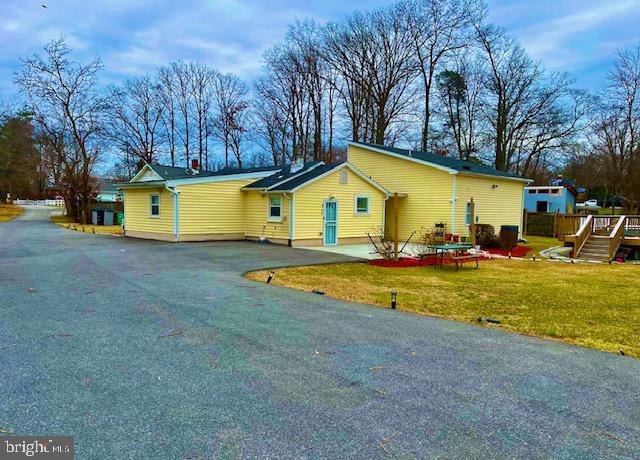 Property at 5518 Lanham Station Rd, Lanham, MD 20706, 4 beds, 3 baths