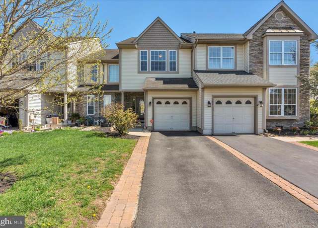 Property at 99 Roosevelt Blvd, Berlin, NJ 08009, 3 beds, 2.5 baths