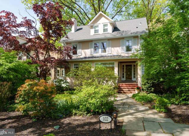 Property at 102 Moore St, Princeton, NJ 08540, 4 beds, 3.5 baths