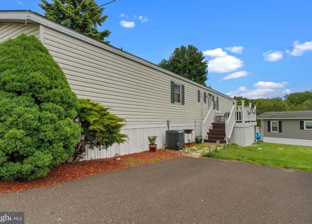 Property at 2304 Brownsville Rd Unit A-1, Feasterville Trevose, PA 19053, 2 beds, 2 baths