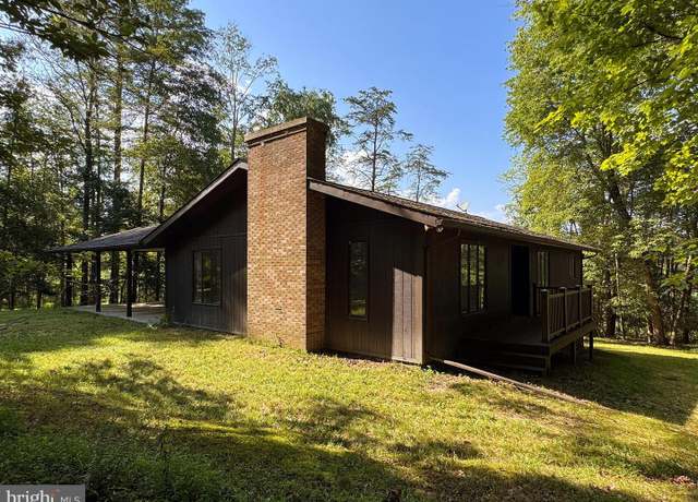 Property at 11078 Carriage Hill Rd, Huntingdon, PA 16652, 4 beds, 2.5 baths