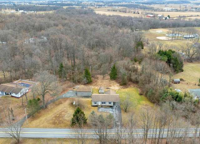 Property at 945 Mount Zion Rd, Narvon, PA 17555, 3 beds, 2 baths