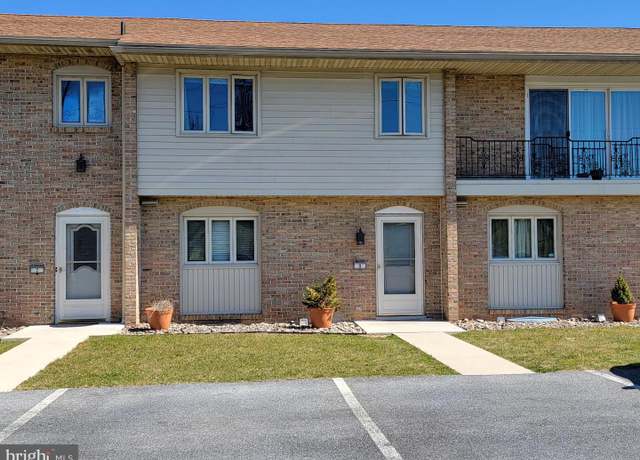 Property at 9 Fulton St, Akron, PA 17501, 4 beds, 2 baths