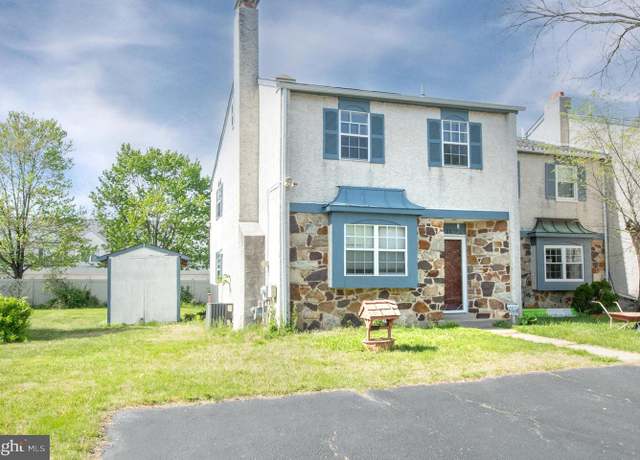 Property at 284 Lawndale Ave, King Of Prussia, PA 19406, 3 beds, 2.5 baths