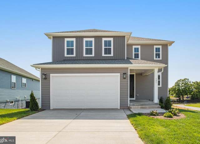 Property at 121 Midsummer Ln, Middletown, VA 22645, 4 beds, 2.5 baths