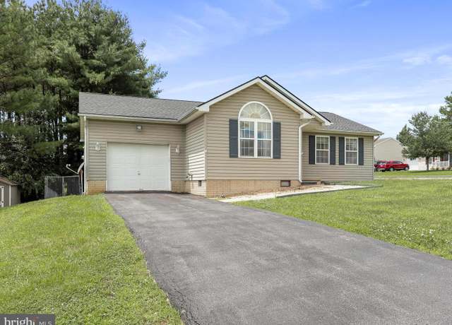 Property at 6 Blake, Martinsburg, WV 25404, 3 beds, 2 baths