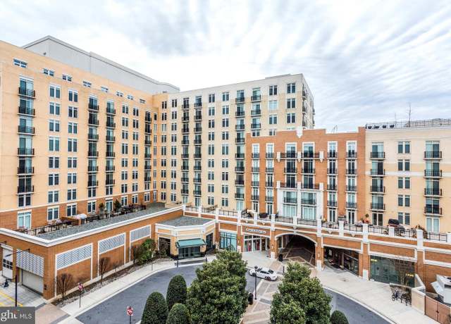 Property at 155 Potomac Psge #208, Oxon Hill, MD 20745, 1 bed, 1 bath
