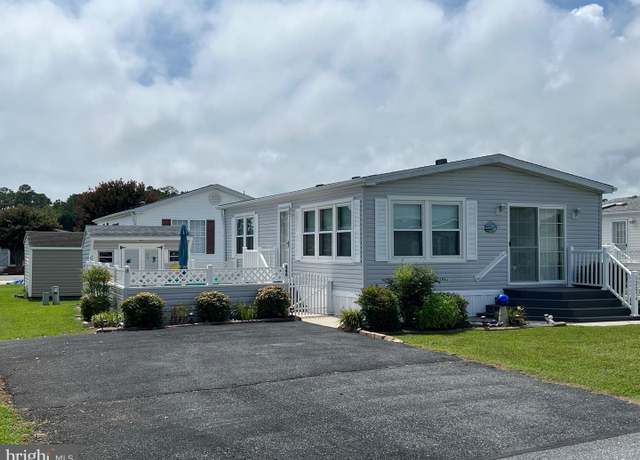 Property at 12054 Assateague Way, Berlin, MD 21811, 2 beds, 1 bath