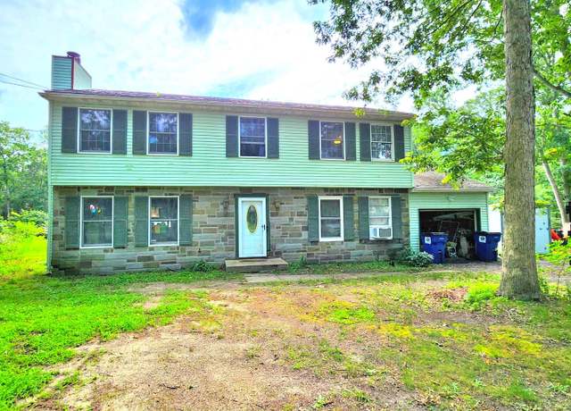 Property at 134 S New York Rd, Galloway, NJ 08205, 4 beds, 2.5 baths