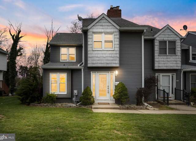 Property at 118 Suburban Blvd, Delran, NJ 08075, 2 beds, 2.5 baths