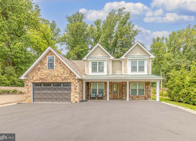 Property at 1631 E Strasburg Rd, West Chester, PA 19380, 5 beds, 4.5 baths