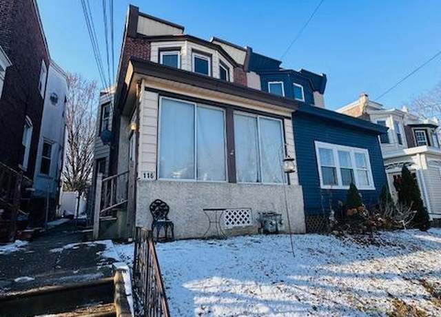 Property at 116 Cherry St, Darby, PA 19023, 3 beds