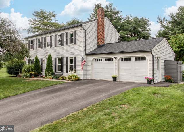 Property at 3 Carlton Ct, Willow Street, PA 17584, 4 beds, 2.5 baths