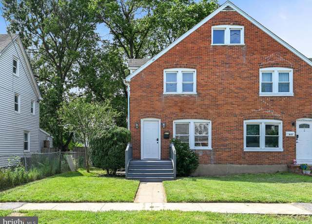 Property at 613 Watson Ave, Winchester, VA 22601, 4 beds, 2 baths