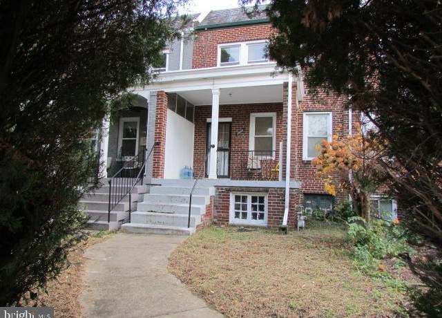 Property at 314 Farragut St NW, Washington, DC 20011, 3 beds, 3 baths