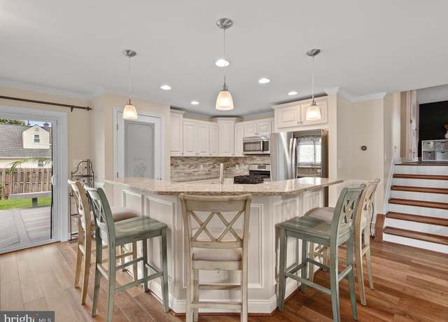 Property at 6 Baylor Rd, Glen Burnie, MD 21061, 4 beds, 2.5 baths