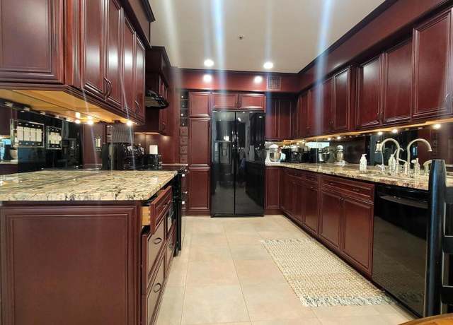 Property at 2710 Summerview Way #302, Annapolis, MD 21401, 2 beds, 2 baths