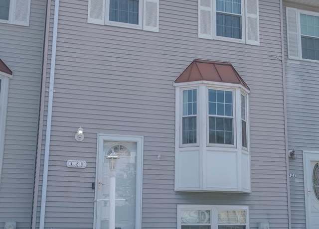 Property at 423 Kosoak Rd, Baltimore, MD 21220, 3 beds, 1.5 baths