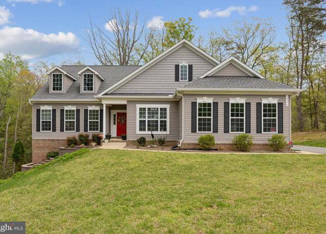 Property at 1937 Winding Path Ln, Lusby, MD 20657, 4 beds, 3.5 baths