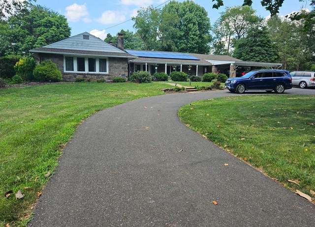 Property at 204 Dale Rd, Mount Holly, NJ 08060, 4 beds, 4 baths