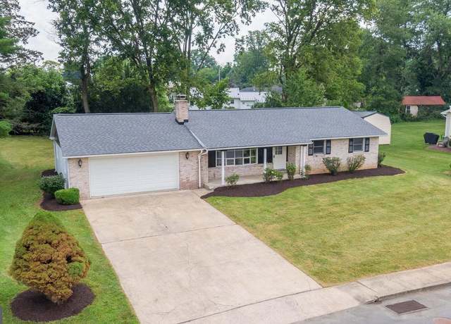 Property at 912 Forbes Rd, Carlisle, PA 17013, 5 beds, 2.5 baths