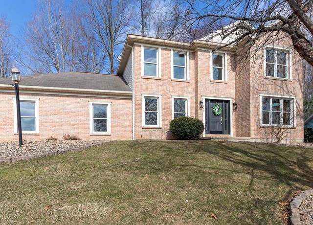 Property at 140 Pinewood Pl, Port Matilda, PA 16870, 4 beds, 2.5 baths