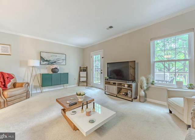 Property at 6150 Castletown Way, Alexandria, VA 22310, 3 beds, 3.5 baths
