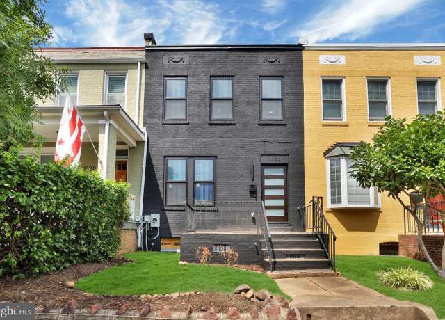 Property at 1822 A St SE, Washington, DC 20003, 4 beds, 3.5 baths