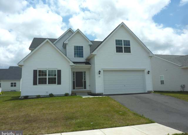 Property at 106 Parma Dr, Clayton, DE 19938, 4 beds, 3.5 baths