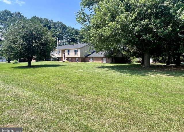 Property at 301 White Pine Dr, Middletown, DE 19709, 3 beds, 2 baths