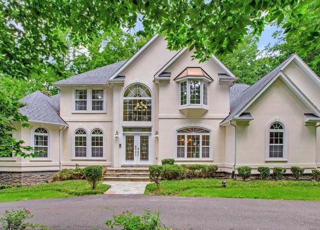 Property at 5257 Ferry Branch Ln, Lothian, MD 20711, 6 beds, 4.5 baths