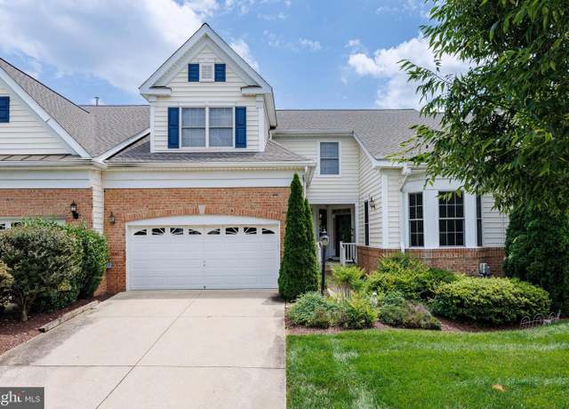 Property at 5425 Jacks Ct, Catonsville, MD 21228, 3 beds, 3.5 baths